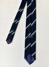 Load image into Gallery viewer, Harrod's cravate marine club en laine Made in England
