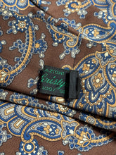 Carica l'immagine nel visualizzatore di Gallery, Cravatta vintage con motivo paisley di Burberry, realizzata in Inghilterra
