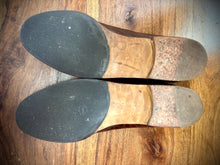 Carica l&#39;immagine nel visualizzatore di Gallery, Walter shoes mocassins pampilles femme en cuir marron Made in Italy 36 FR
