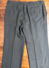 Načíst obrázek do prohlížeče Galerie, Třídílný vintage pruhovaný oblek Sportex by Dormeuil z čisté vlny, velikost M/48 
