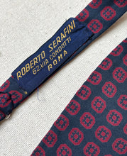 Charger l&#39;image dans la galerie, Noeud papillon vintage bleu marine en soie Made in Italy
