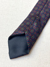 Načíst obrázek do prohlížeče Galerie, Cravate marine vintage 100% soie à motif géométrique Made in France

