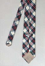 Charger l'image dans la galerie, Zanolini cravate tartan en soie Made in Italy
