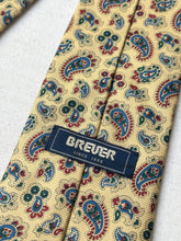 Charger l'image dans la galerie, Breuer cravate jaune vintage paisley en soie Made in France

