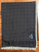Cargar imagen en el visor de la galería, Walker Slater foulard à pois double face en laine et soie Made in England
