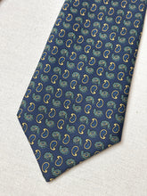 Charger l'image dans la galerie, Duo de cravates paisley vintage en soie Façonnable
