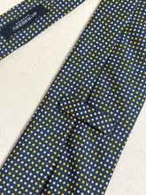 Načíst obrázek do prohlížeče Galerie, Burberry X Drake's cravate à pois en soie Made in England
