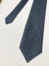 Charger l'image dans la galerie, Duo de cravates paisley vintage en soie Façonnable
