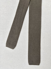 Charger l'image dans la galerie, Cravate maille vintage en laine vierge
