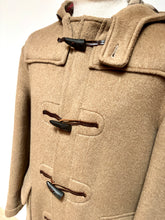 Afbeelding in Gallery-weergave laden, Gloverall manteau duffle-coat beige en laine Made in England
