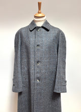 Charger l'image dans la galerie, Manteau vintage raglan Prince de Galles en pure laine vierge Made in France Taille 50/L
