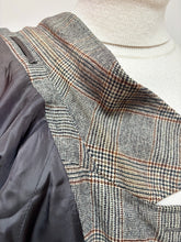 Carica l&#39;immagine nel visualizzatore di Gallery, Dunn &amp; Co manteau classique raglan Prince de Galles en pure laine vierge L
