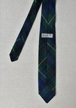 Charger l&#39;image dans la galerie, Cravate vintage tartan en pure laine
