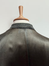 Charger l'image dans la galerie, Pardessus croisé gris vintage de 1957 en laine Made in France
