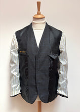 Lade das Bild in den Galerie-Viewer, Loro Piana blazer gris en laine et cachemire à carreaux Prince de Galles 48
