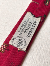 Charger l'image dans la galerie, Trio de cravates vintage all wool twill et soie Diony's / BWA Ltd Macclesfield England
