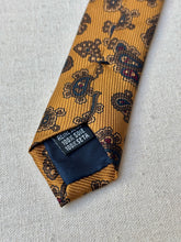 Charger l&#39;image dans la galerie, Berteil Paris cravate vintage paisley en soie Made in Italy
