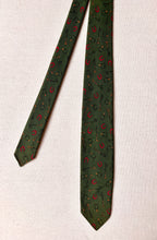 Charger l'image dans la galerie, Trio de cravates vintage all wool twill et soie Diony's / BWA Ltd Macclesfield England
