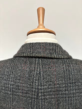 Charger l'image dans la galerie, Manteau vintage en pure laine vierge à carreaux XS
