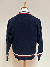Charger l'image dans la galerie, Pull cricket marine torsadée 100% coton Made in Great Britain
