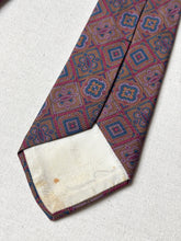 Lade das Bild in den Galerie-Viewer, Revillon cravate vintage en soie à motif géomérique Made in France
