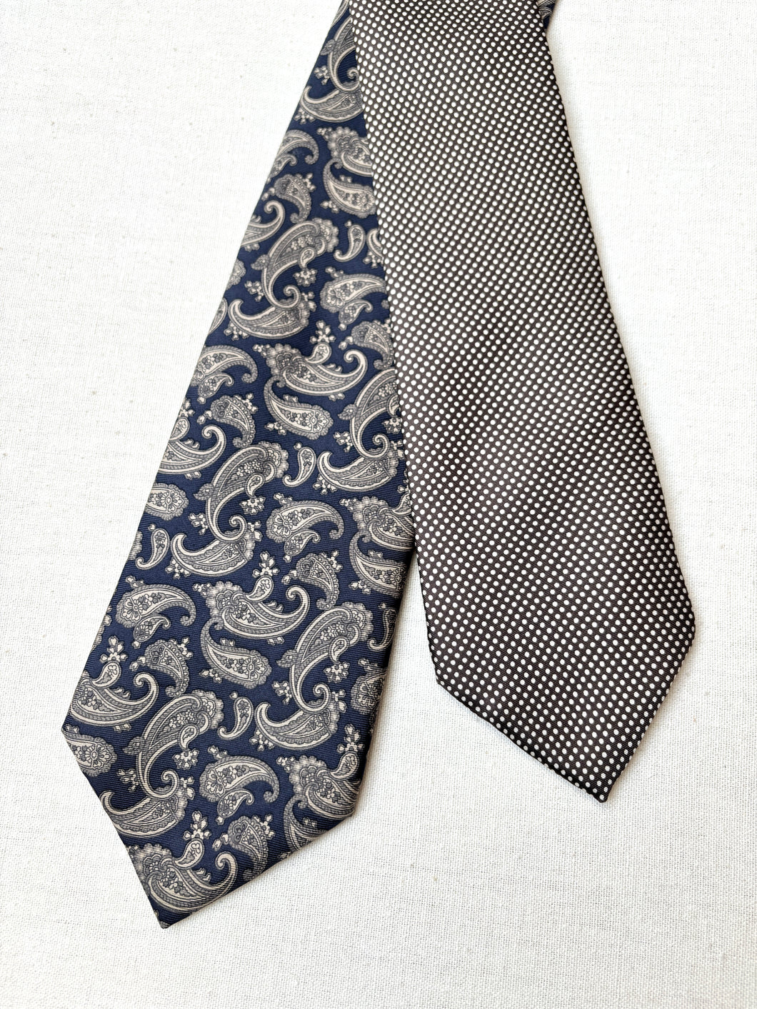 Duo de cravates vintage en soie