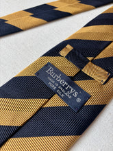 Charger l&#39;image dans la galerie, Burberrys&#39; cravate club vintage Made in England
