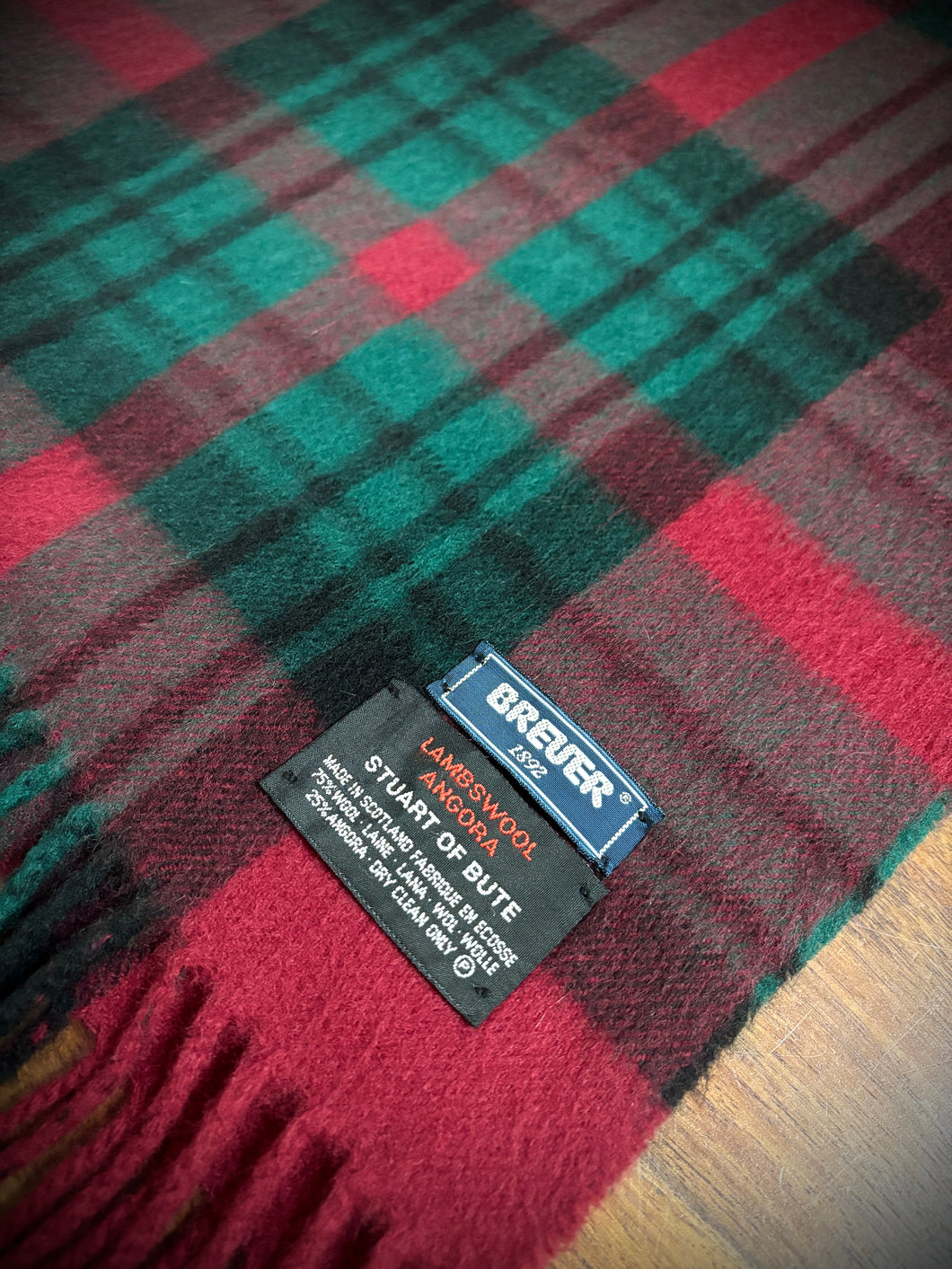 Breuer écharpe tartan à carreaux en laine d'agneau et angora Made in Scotland