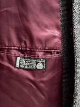 Charger l'image dans la galerie, Manteau vintage en pure laine vierge à carreaux XS
