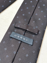 Charger l'image dans la galerie, Derby cravate marron en soie Made in Italy
