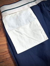 Charger l'image dans la galerie, Pantalon bleu marine vintage à doubles pinces en pur lin 52/54
