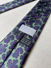 Charger l&#39;image dans la galerie, Cravate vintage paisley verte Made in Italy

