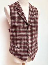 Carica l&#39;immagine nel visualizzatore di Gallery, Suitsupply gilet pure laine Ormezzano modèle Capetown 50
