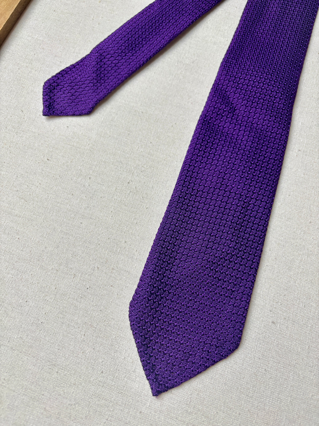 Altea cravate violette en grenadine de soie Made in Italy