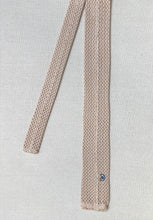 Charger l'image dans la galerie, Cerruti cravate tricot en soie Made in Italy
