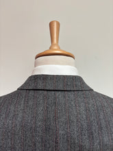 Charger l&#39;image dans la galerie, Nicoll Paris costume à rayures vintage trois pièces en pure laine vierge M/L
