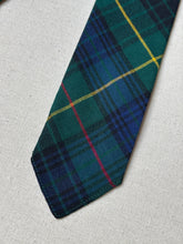 Charger l&#39;image dans la galerie, Cravate vintage tartan en pure laine
