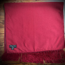 Afbeelding in Gallery-weergave laden, Holliday &amp; Brown London grand foulard classique en laine
