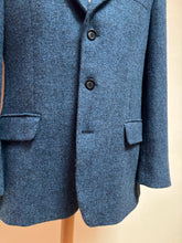 Load image into Gallery viewer, Harris Tweed X Cyrillus blazer bleu tweed vintage en laine 50 / L
