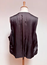 Afbeelding in Gallery-weergave laden, Harris Tweed X Tom Rusborg gilet gris à chevrons en pure laine 56
