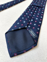 Charger l'image dans la galerie, Duo de cravates vintage Breuer / Edsor Kronen en soie
