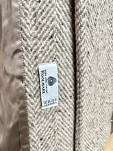 Charger l&#39;image dans la galerie, Manteau caban croisé à chevrons en pure laine vierge Made in Italy 50
