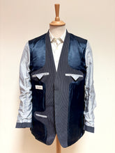 Lade das Bild in den Galerie-Viewer, Scapa blazer marine rayé en coton et laine 48/M
