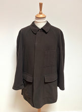 Lade das Bild in den Galerie-Viewer, Veste tweed manteau raglan vintage réversible en pure laine à motif pied de poule 54
