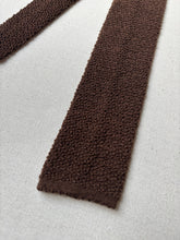 Charger l&#39;image dans la galerie, Cravate tricot vintage marron en pure laine
