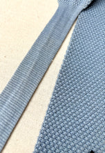 Lade das Bild in den Galerie-Viewer, Ermenegildo Zegna cravate tricot en pur coton Made in Italy
