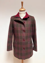 Načíst obrázek do prohlížeče Galerie, Chrysalis The Hampton manteau femme en tweed Anglais en laine vierge Taille 36 Made in England
