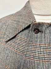 Carica l&#39;immagine nel visualizzatore di Gallery, Dunn &amp; Co manteau classique raglan Prince de Galles en pure laine vierge L
