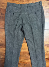 Charger l&#39;image dans la galerie, Costume vintage deux pièces en laine
