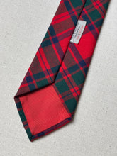 Charger l&#39;image dans la galerie, Cravate tartan Mackintosh en pure laine vierge Made in Scotland
